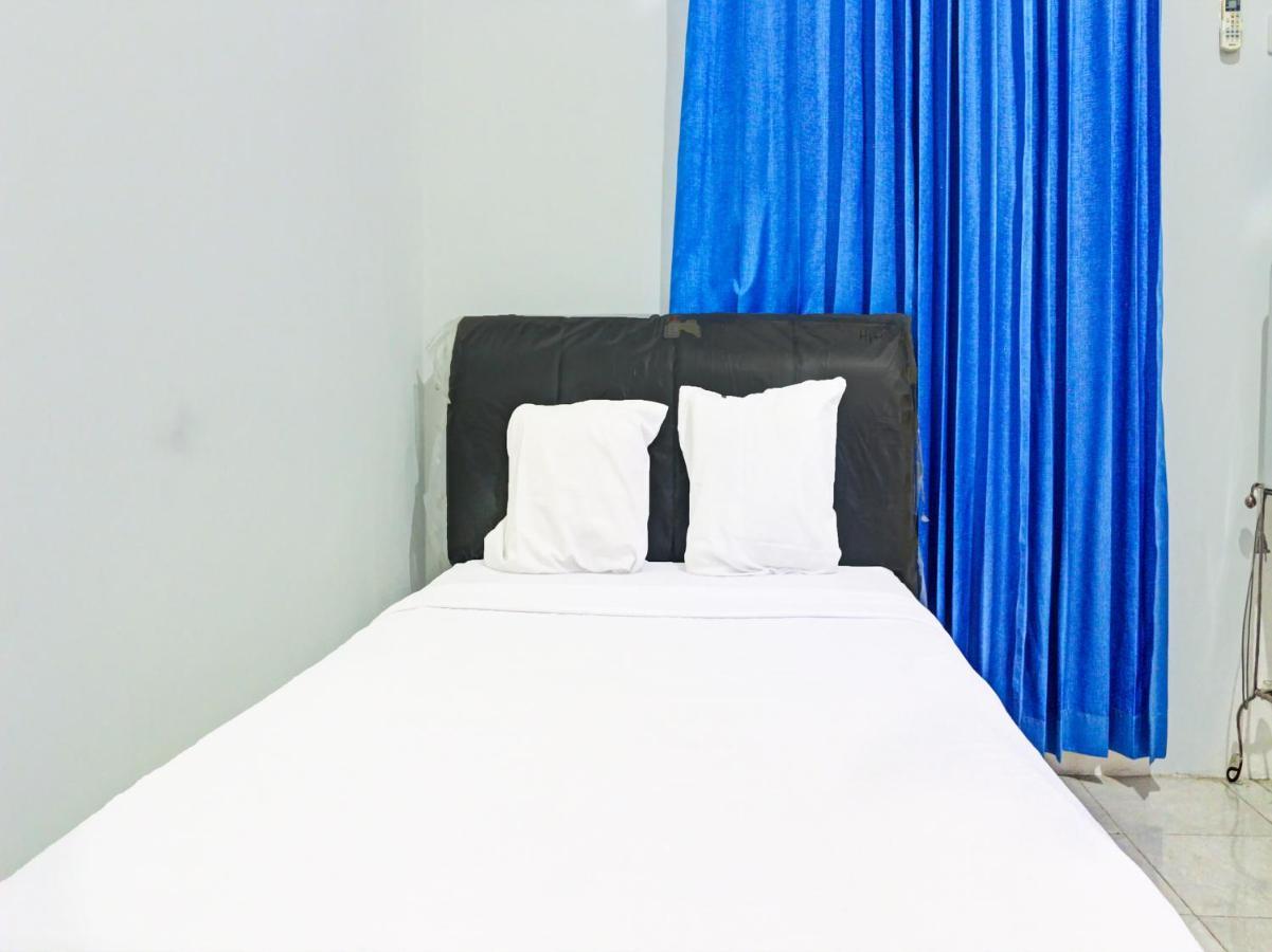 Oyo 91416 Puri 88 Homestay Kupang  Kültér fotó