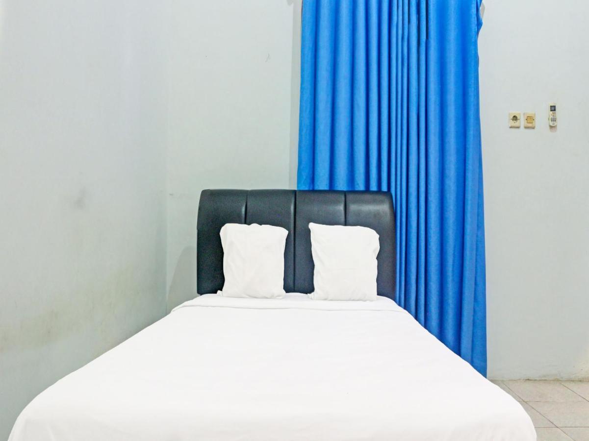 Oyo 91416 Puri 88 Homestay Kupang  Kültér fotó
